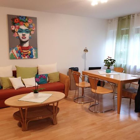 Ruhige Ferienwohnung Im Zentrum Von كمبتن المظهر الخارجي الصورة